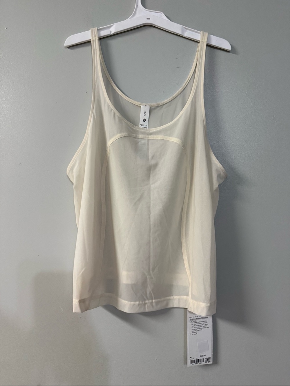 Lululemon Classic Cream Scoop Neck Tank Top - Lightweight Women’s Top